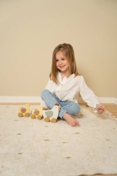 Preview: Rear-toting animals "chickens" Little Farm Preview: Rear-toting animals "chickens" Little Farm