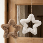 Preview: Plüsch-Dekoanhänger Stern „Furry“ aus Metall & Kunstfell in Beige oder Weiß – Handgearbeiteter Hängestern mit Juteband (Ø 22 cm oder 32 cm) für Fenster, Tür & Weihnachtsbaum