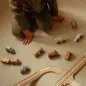 Preview: Little Dutch Holz-Fahrzeuge-Set „Einsatz- & Stadtfahrzeuge“ FSC® – Erweiterung für Eisenbahn ab 2 Jahre