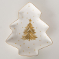 Preview: Schale „Stella“ 350 ml in Baumform aus New Bone China – Edle Keksschale Tannenbaum mit Golddekor & Goldrand