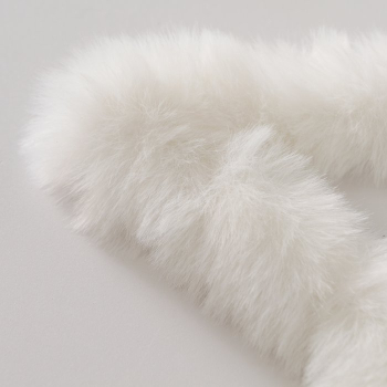 Plüsch-Dekoanhänger Stern „Furry“ aus Metall & Kunstfell in Beige oder Weiß – Handgearbeiteter Hängestern mit Juteband (Ø 22 cm oder 32 cm) für Fenster, Tür & Weihnachtsbaum