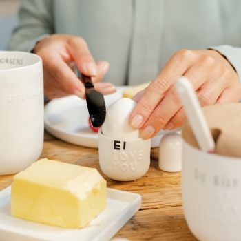 Egg cup "Egg love you" by Räder