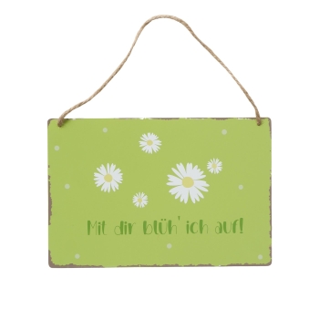 Sign "Daisie" with slogan