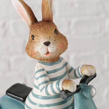 Preview: Osterhase "Jonas" auf Vespa