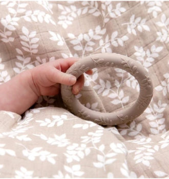 Teether in a set of 2