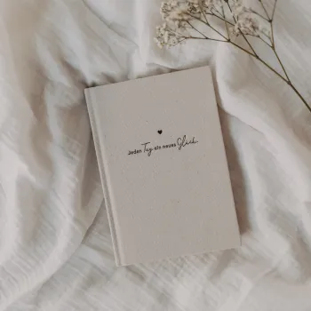 Terminkalender „Neues Glück“ – Eleganter Planer mit Leineneinband