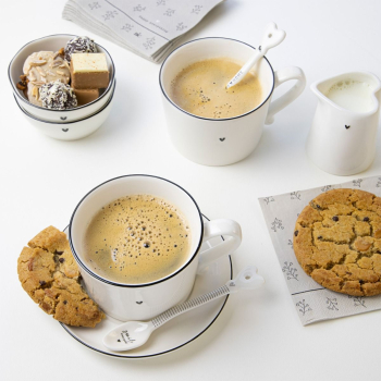 Preview: Bastion Collections Tasse „Black“ – Weißer Porzellanbecher mit schwarzem Rand & Herz (10x8x7 cm)