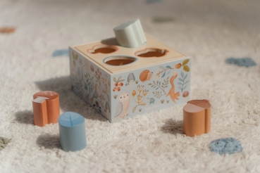 Shapes Stacking Game "Forest Friends"