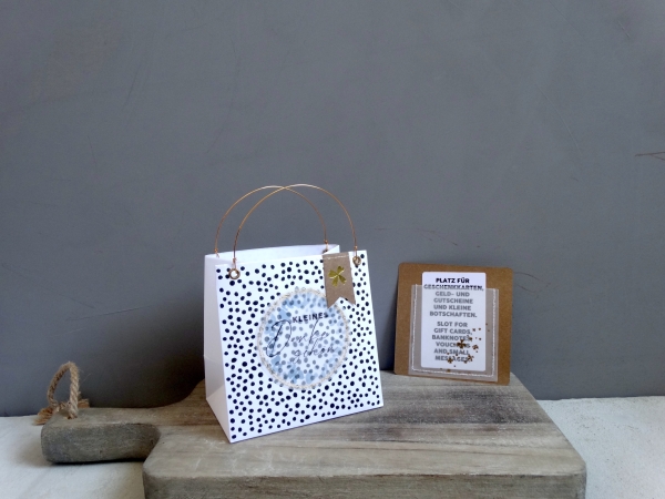 Voucher bag. Small thank you