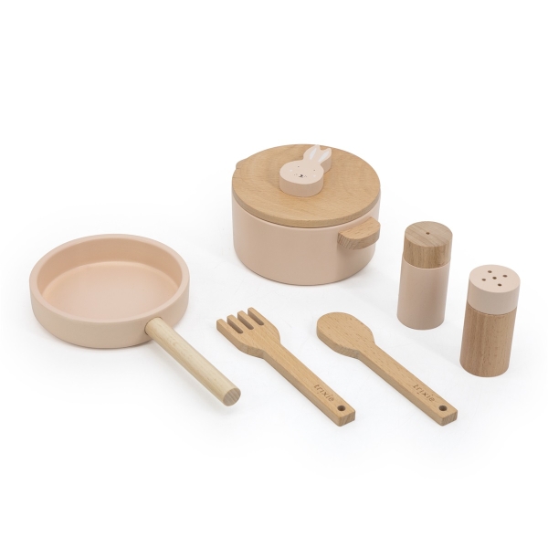 Wooden Cooking Set "Mrs. Rabbit"