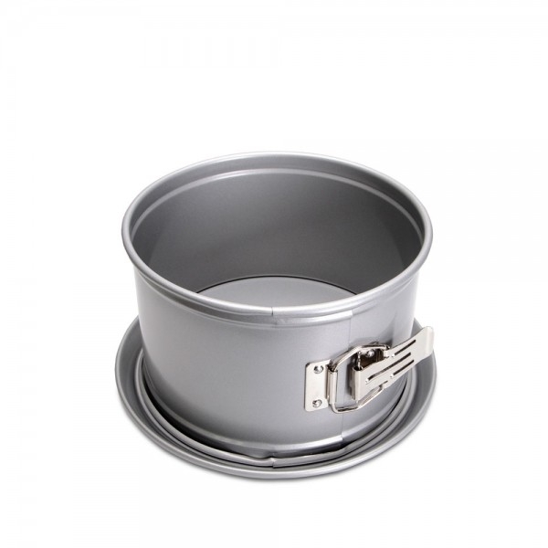 We love baking springform pan with flat bottom DM18cm