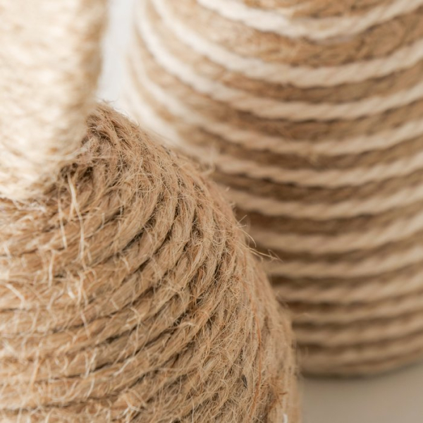 Ei-Aufsteller mit Hasenohren