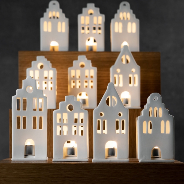 Mini Light House "Manor House" by Räder