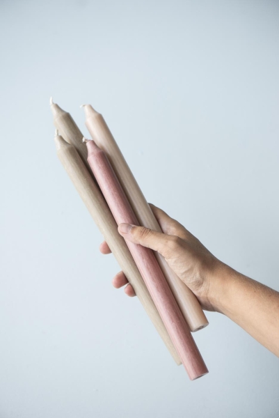 Stick candle long "old pink" by Ib Laursen