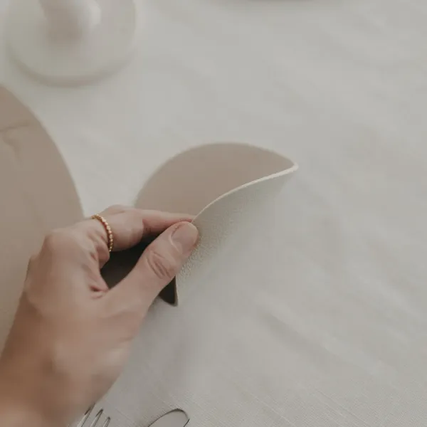 Wendbare Untersetzer Herz – Creme (2er Set)