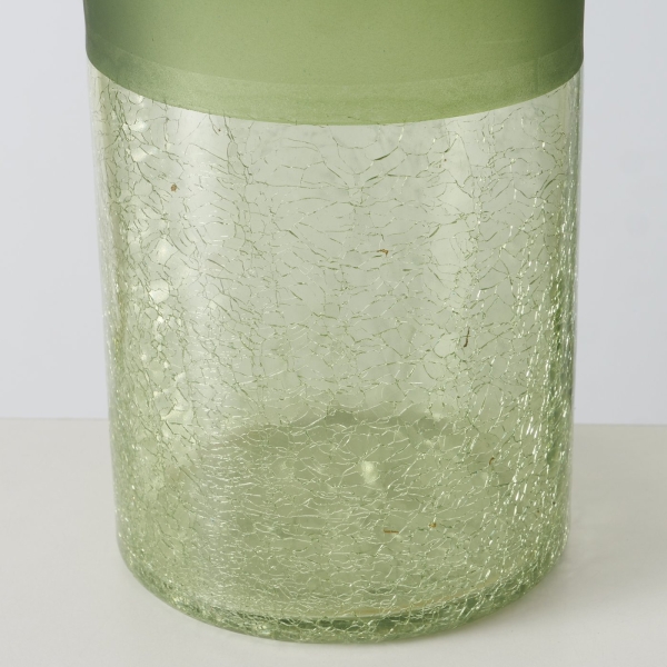 "Meredith" vase green made of glass