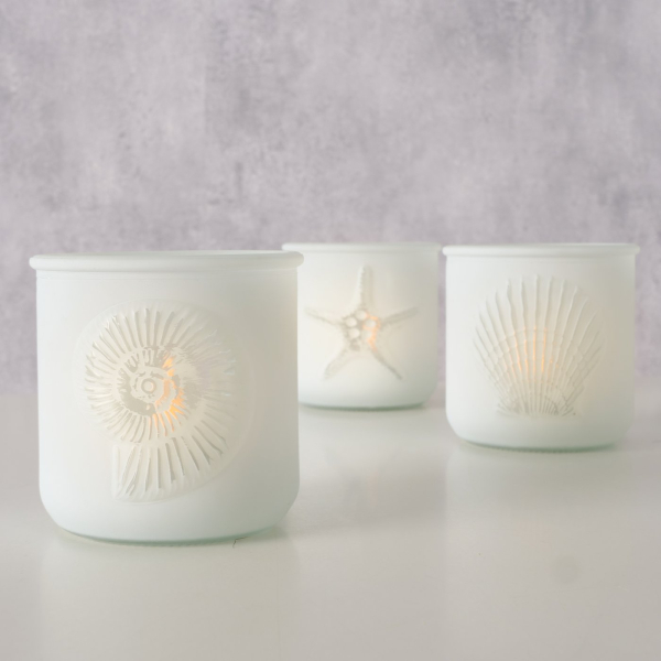 "Narius" lantern white with shell design