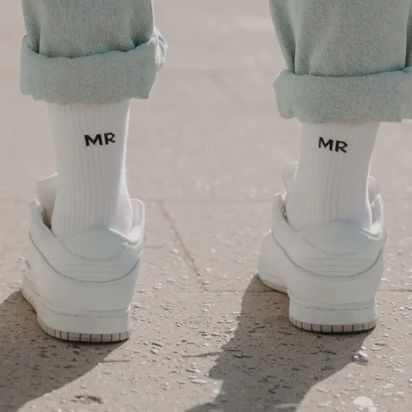 Eulenschnitt Socken Mr. – Hochzeitsgeschenk